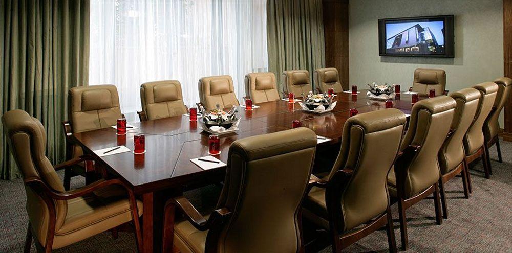 The Savoy Hotel Limerick Junction Eksteriør bilde Boardroom at the InterContinental London