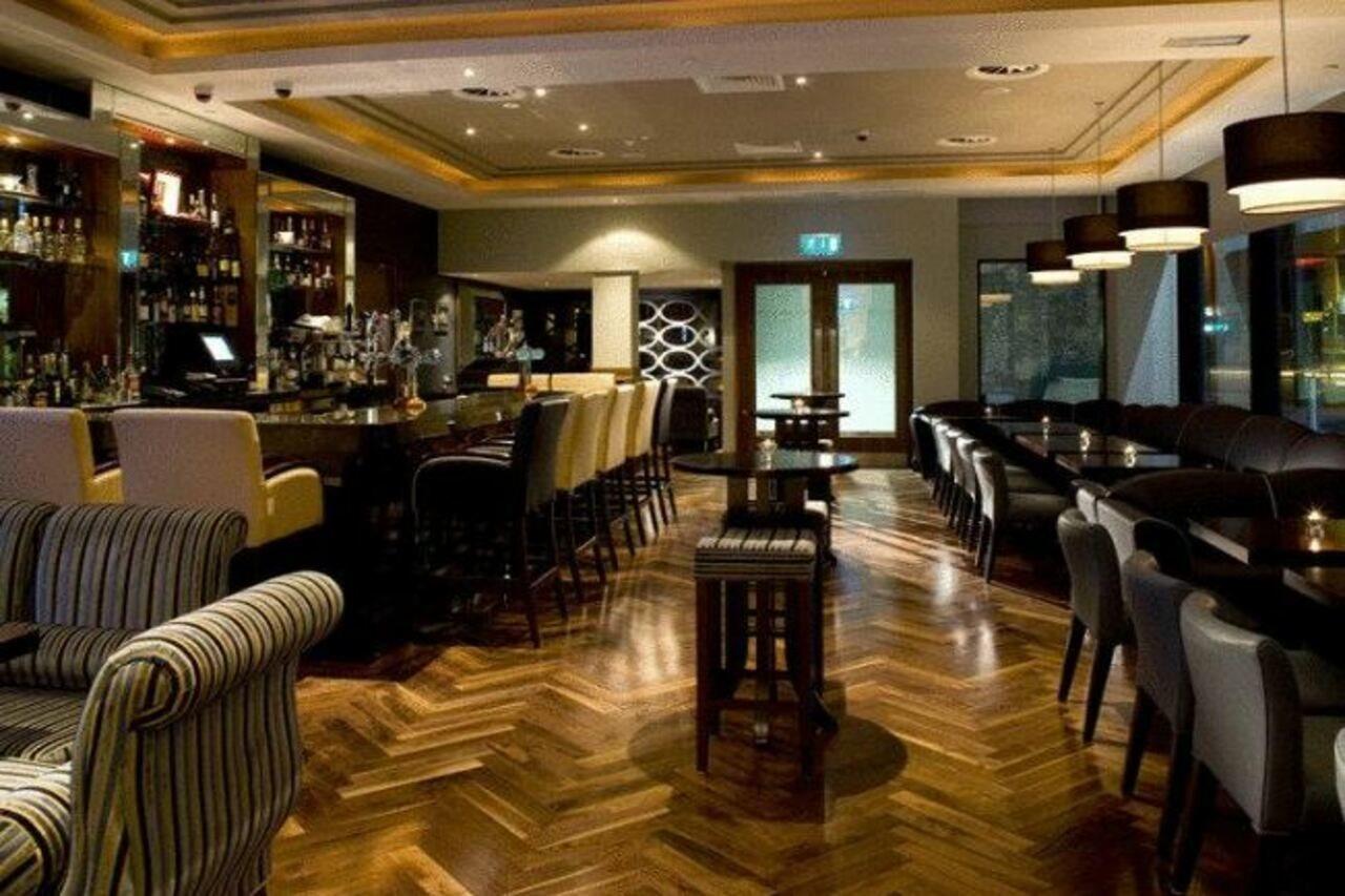 The Savoy Hotel Limerick Junction Eksteriør bilde The bar at the 100 Queen's Gate