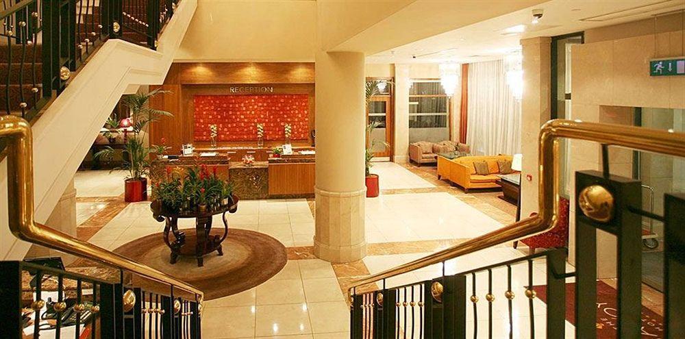 The Savoy Hotel Limerick Junction Eksteriør bilde Lobby
