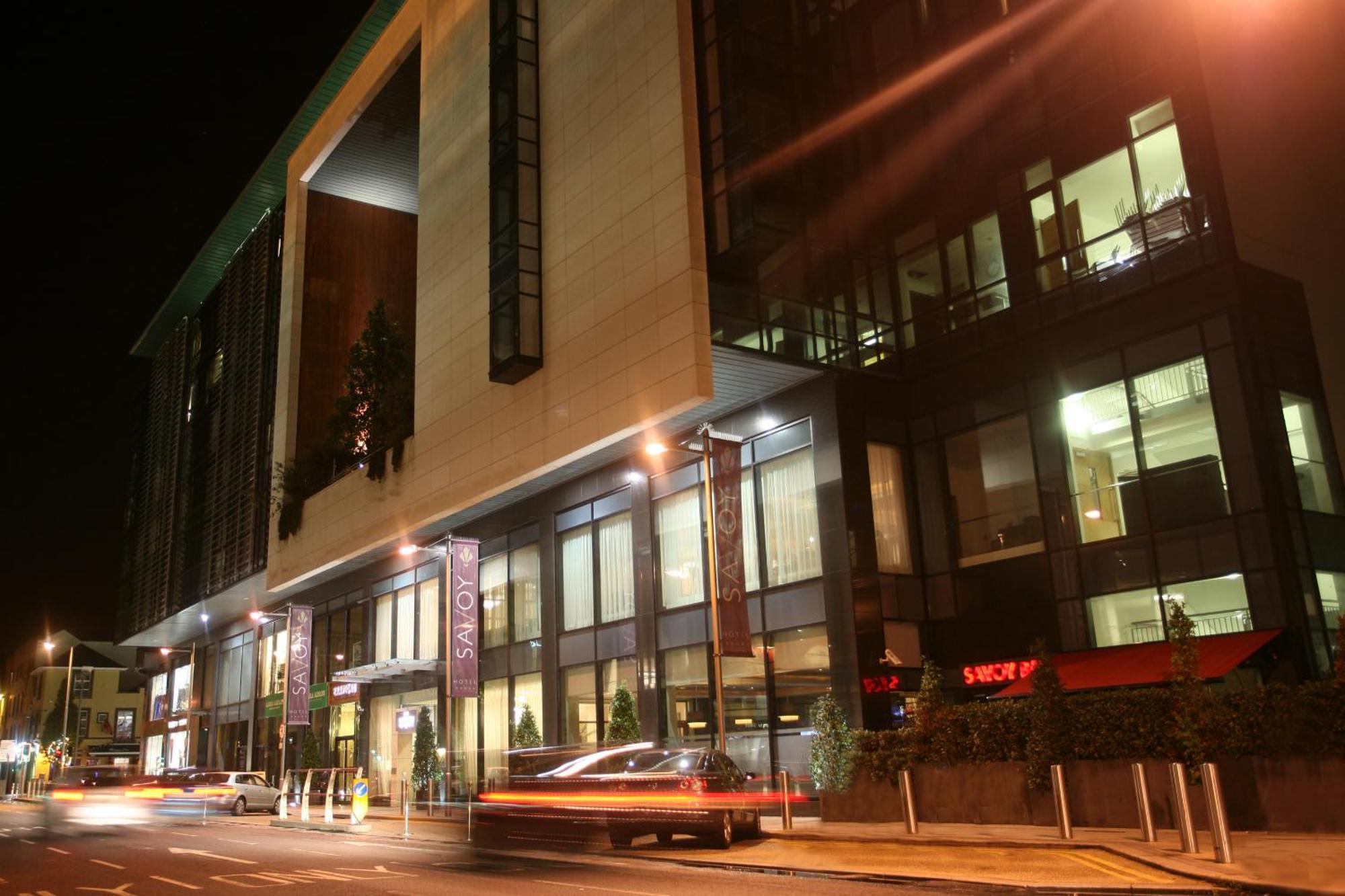 The Savoy Hotel Limerick Junction Eksteriør bilde The new building of the University of Westminster